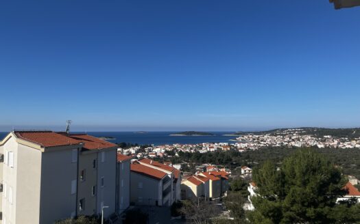 Wohnung in einem neuen Gebäude, Dachgeschoss, Blick auf Rogoznica